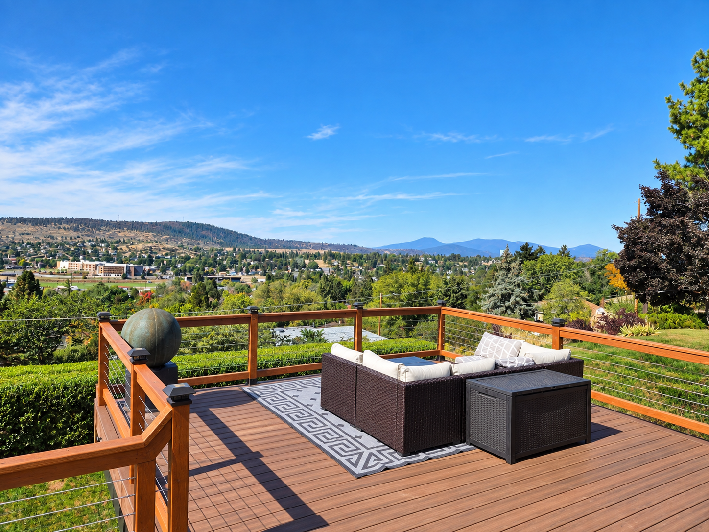 4BR Home in Klamath Falls , OR photo 3