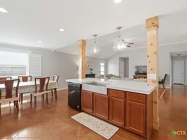 4BR Home in Temple , TX photo 3