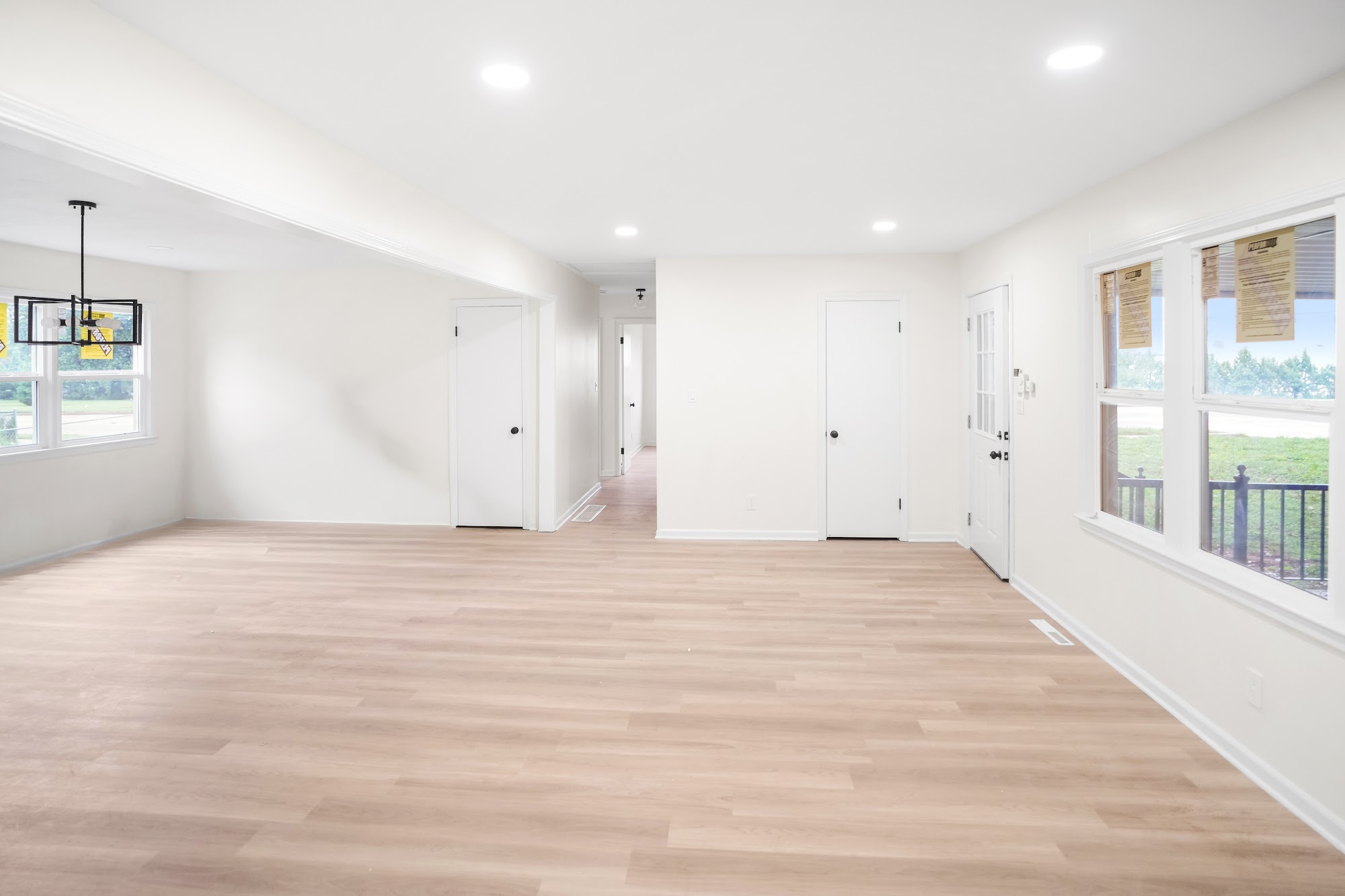 4BR Home in Kansas City , MO photo 2