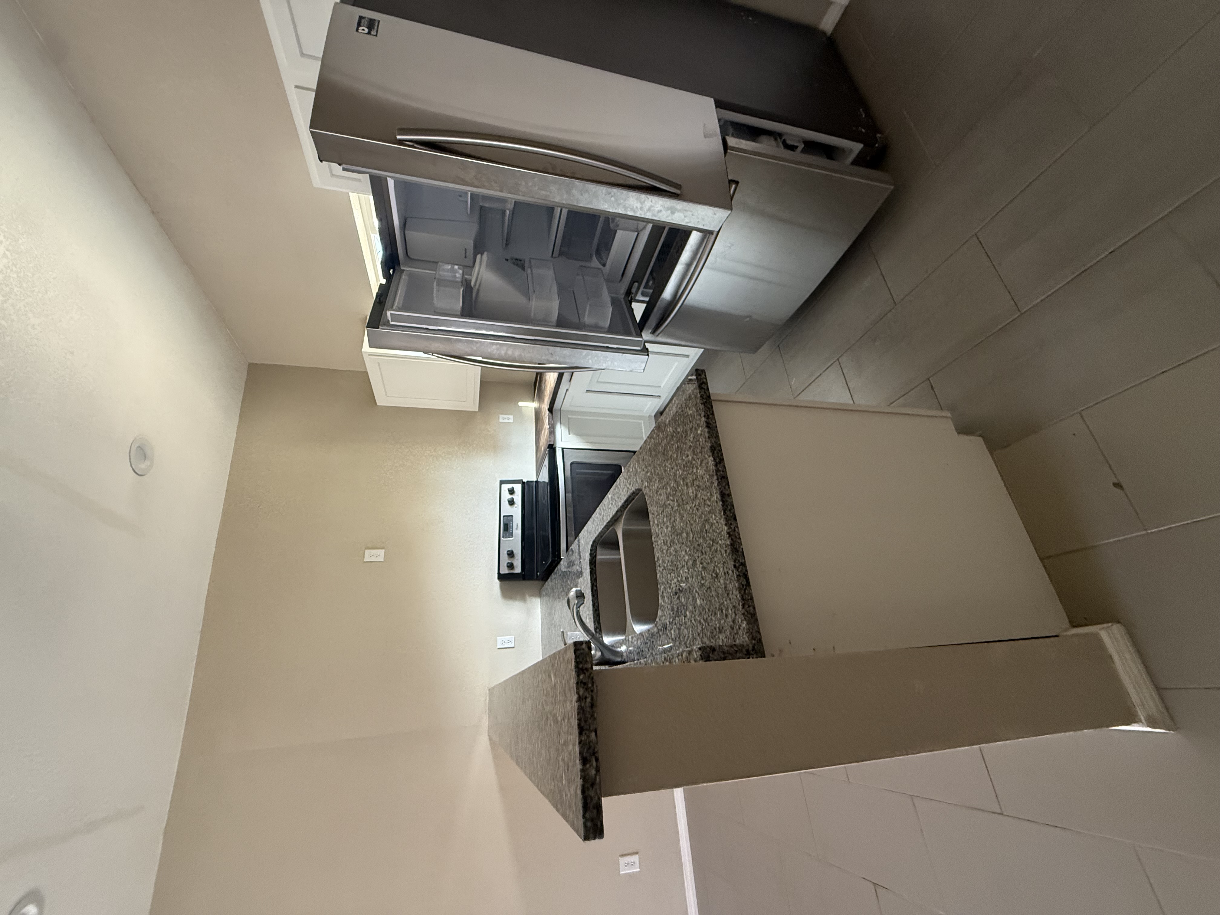 3BR Home in Tucson , AZ photo 3