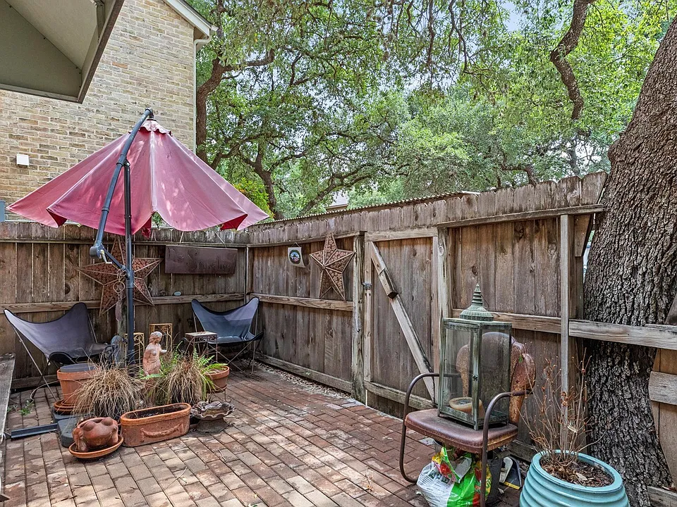 3BR Home in San Antonio , TX photo 3