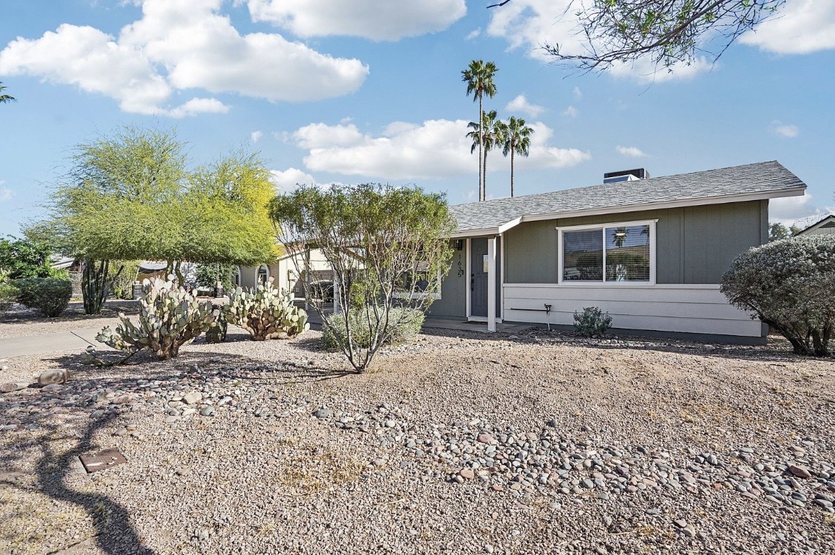 2BR Home in Mesa , AZ photo 3