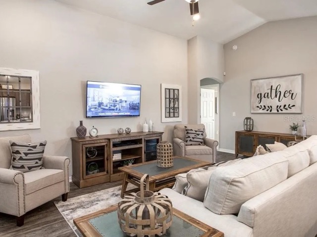 4BR Home in Haines City , FL photo 3
