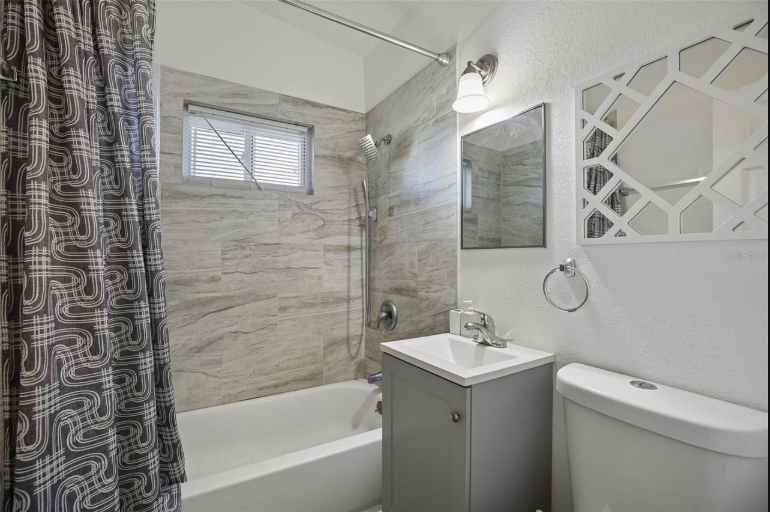 2BR Home in Port Charlotte , FL photo 2
